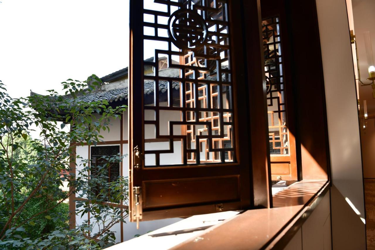Xishu Garden Inn - Travel Agency Service - Car Rent Service - English Speaking Τσενγκντού Εξωτερικό φωτογραφία